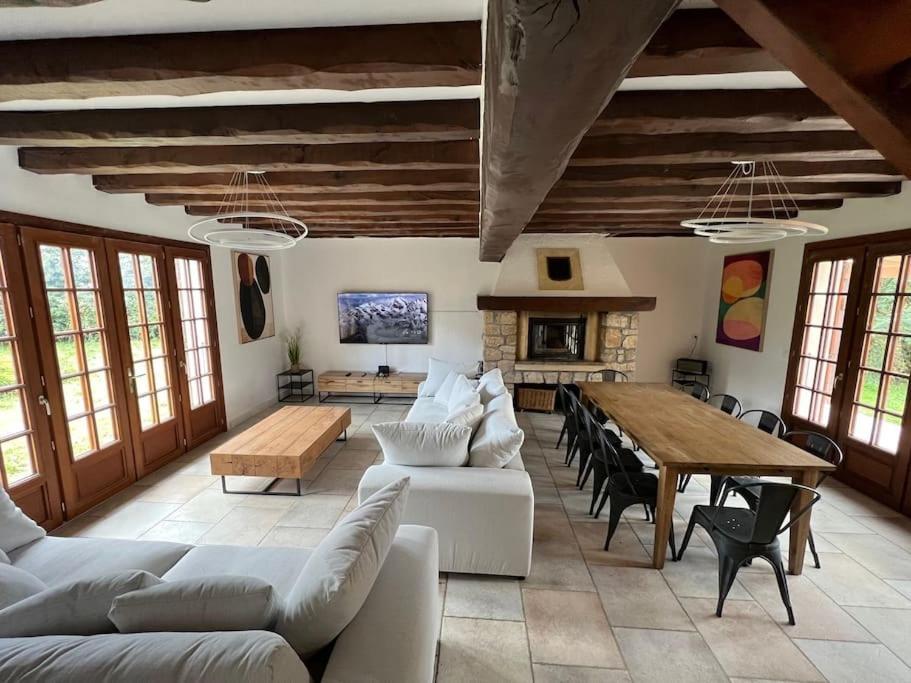 La Cle Des Champs - Les Grais 1H10 De Paris Vila Bazoches-sur-le-Betz Exterior foto