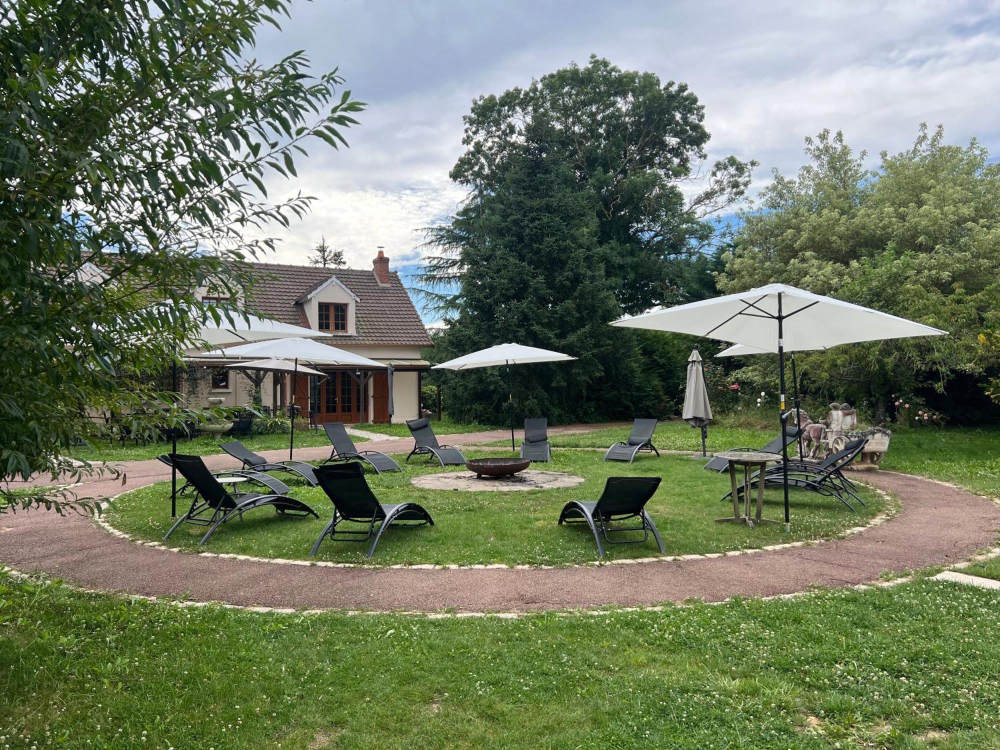 La Cle Des Champs - Les Grais 1H10 De Paris Vila Bazoches-sur-le-Betz Exterior foto