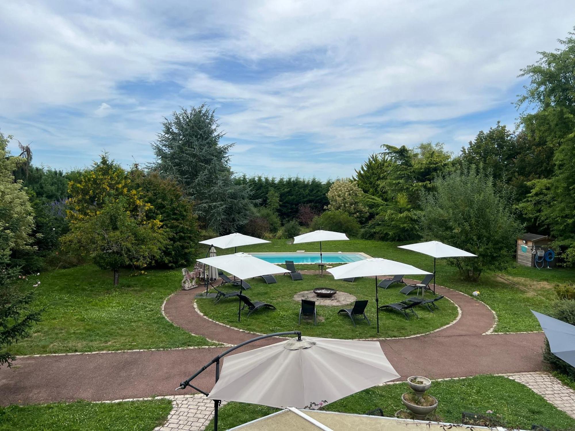 La Cle Des Champs - Les Grais 1H10 De Paris Vila Bazoches-sur-le-Betz Exterior foto